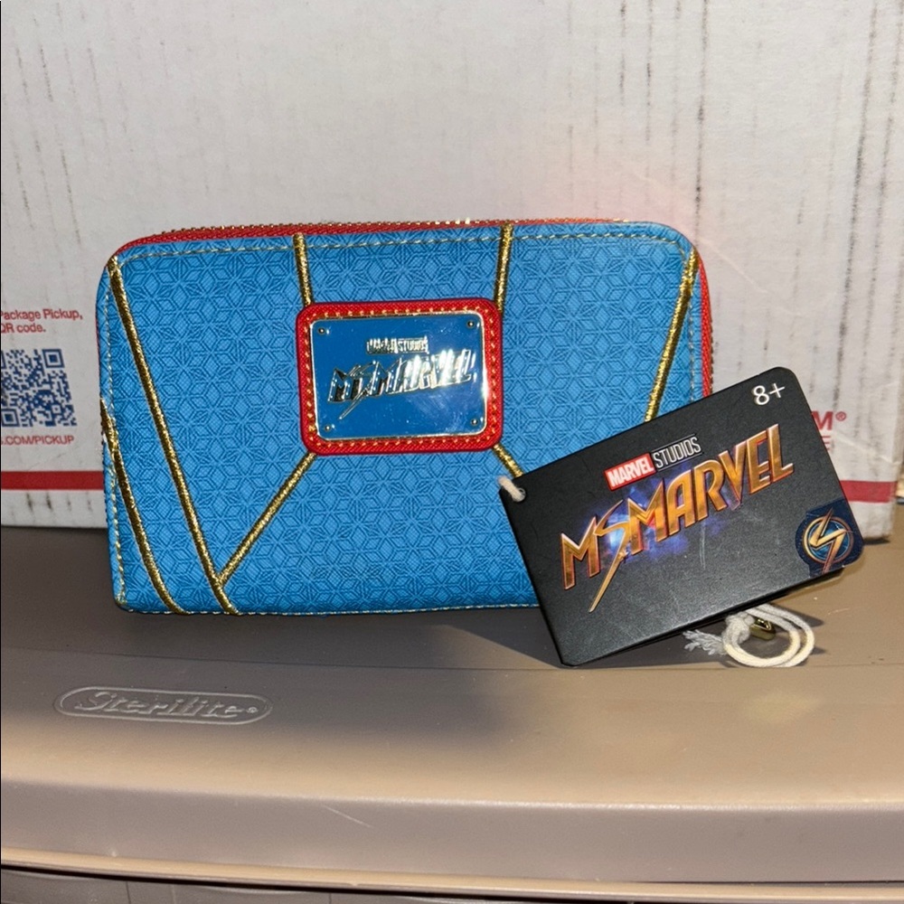 Marvel Ms. Marvel loungefly wallet
